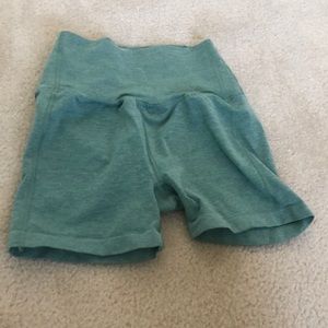 Alphalete Small revival shorts
